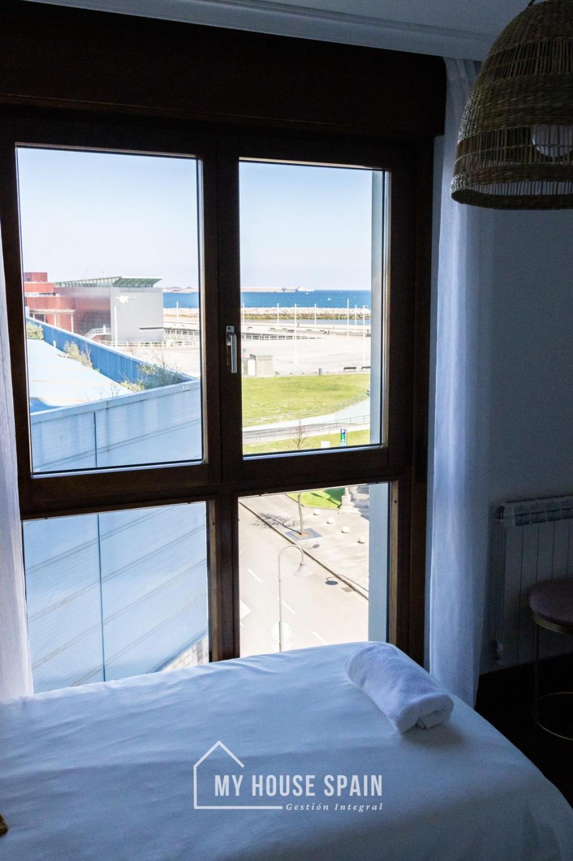 Myhousespain - Playa De Poniente, Con Vistas Al Mar Y Parking Gratuito Gijón Dış mekan fotoğraf