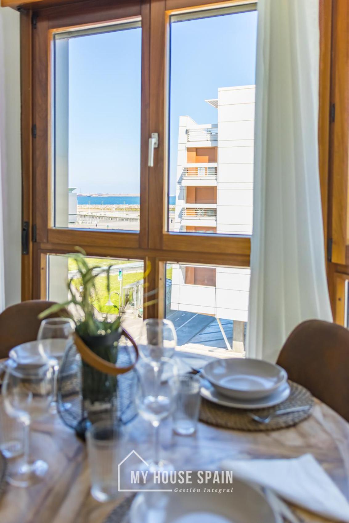 Myhousespain - Playa De Poniente, Con Vistas Al Mar Y Parking Gratuito Gijón Dış mekan fotoğraf